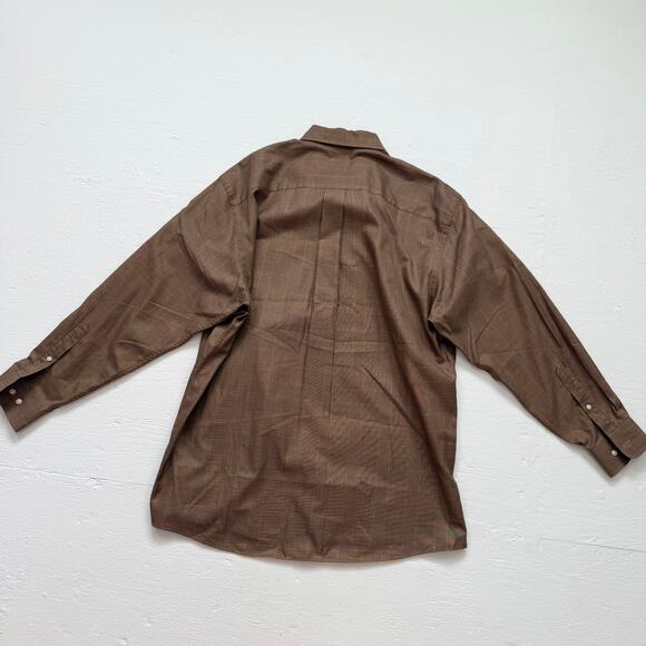 Jos. A. Bank Traveler’s Collection Plaid Button Up Shirt, Size Large - Picture 6 of 6